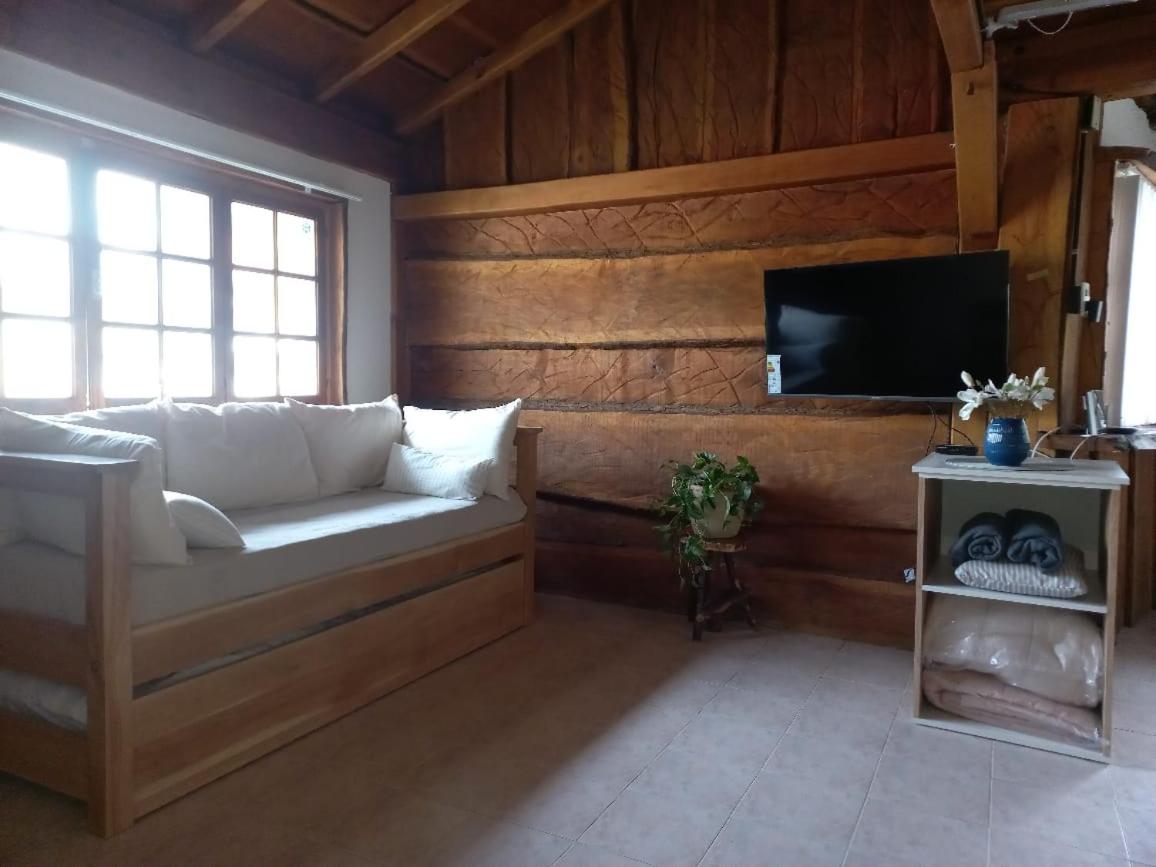Punto sur - Ala oeste Ubicado a 4 cuadras del Centro de Ushuaia