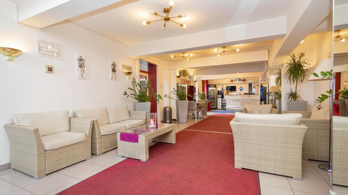 hotel reception