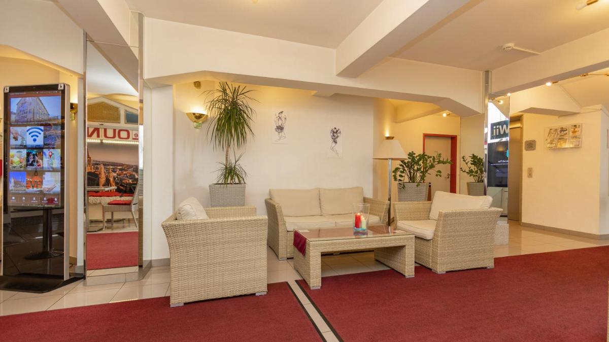 hotel reception