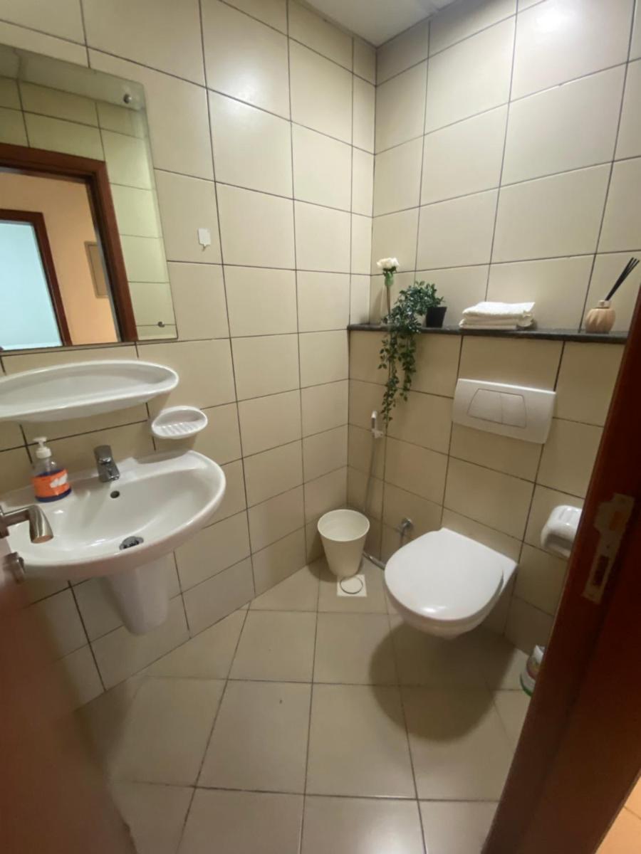 Lovely Dubai Marina Apt - Partial Sea view
