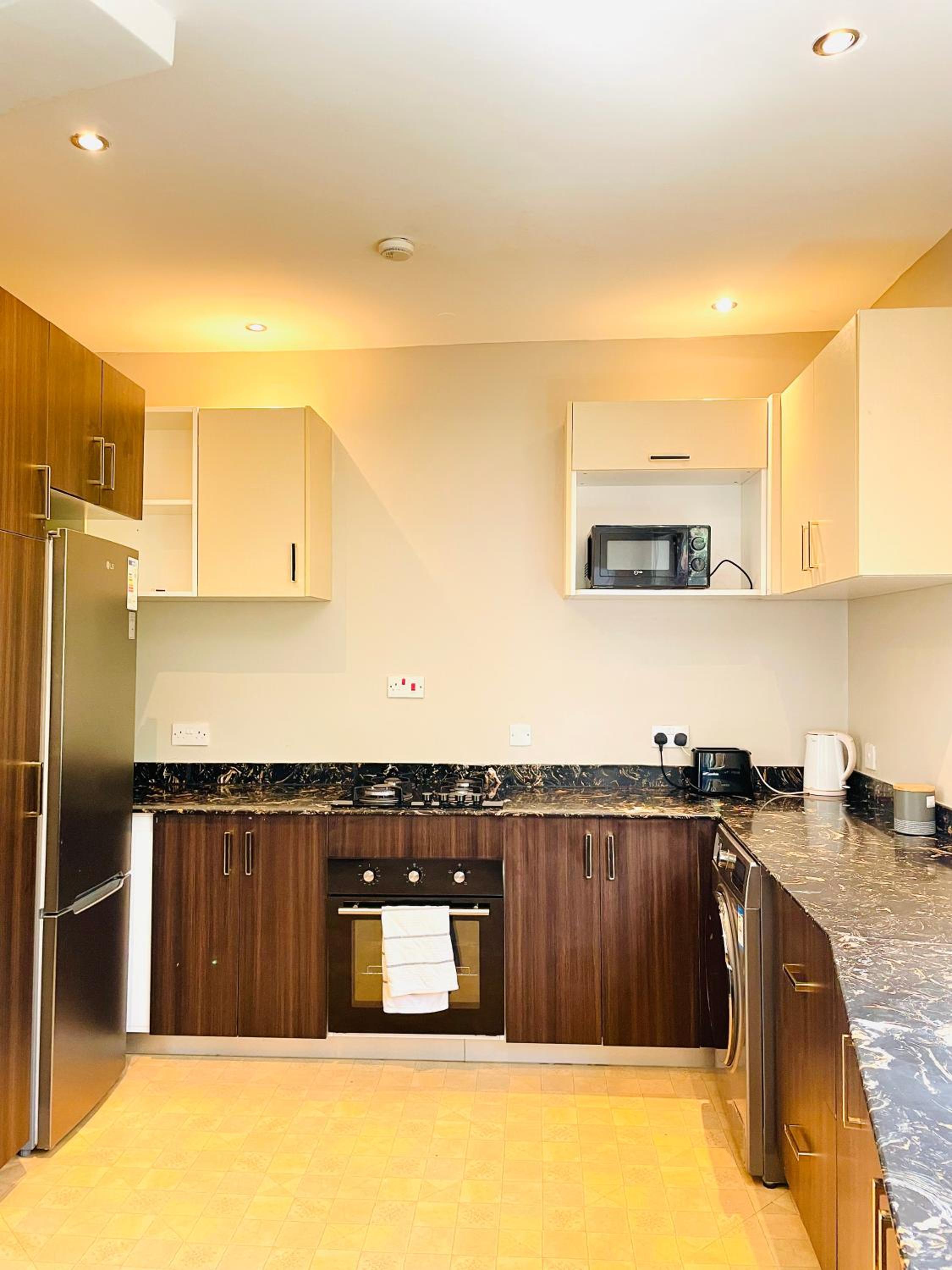 Keitylin Heights Apartments in Makindye