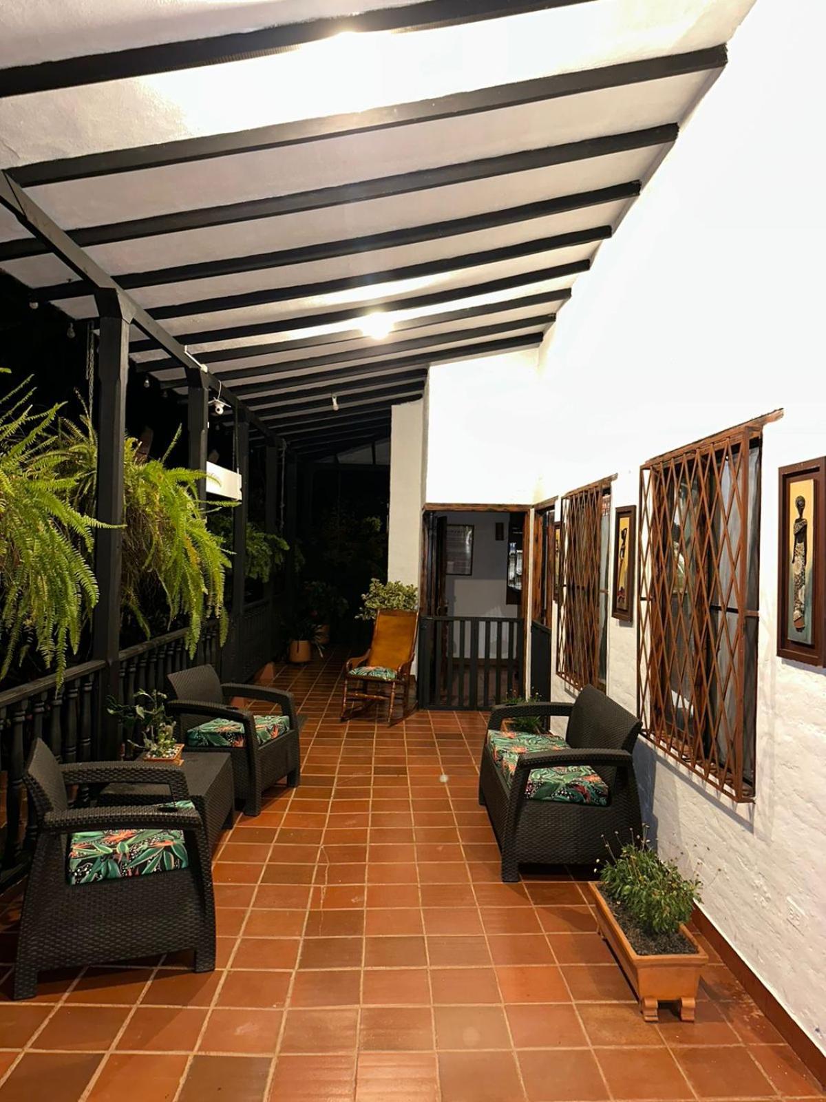 Hermosa Finca 