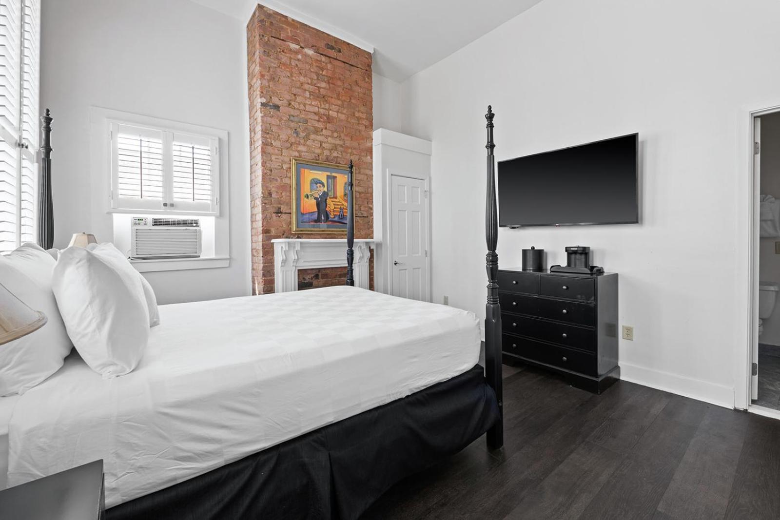 New Orleans Vacations - Historic Streetcar Inn - Property Image 20