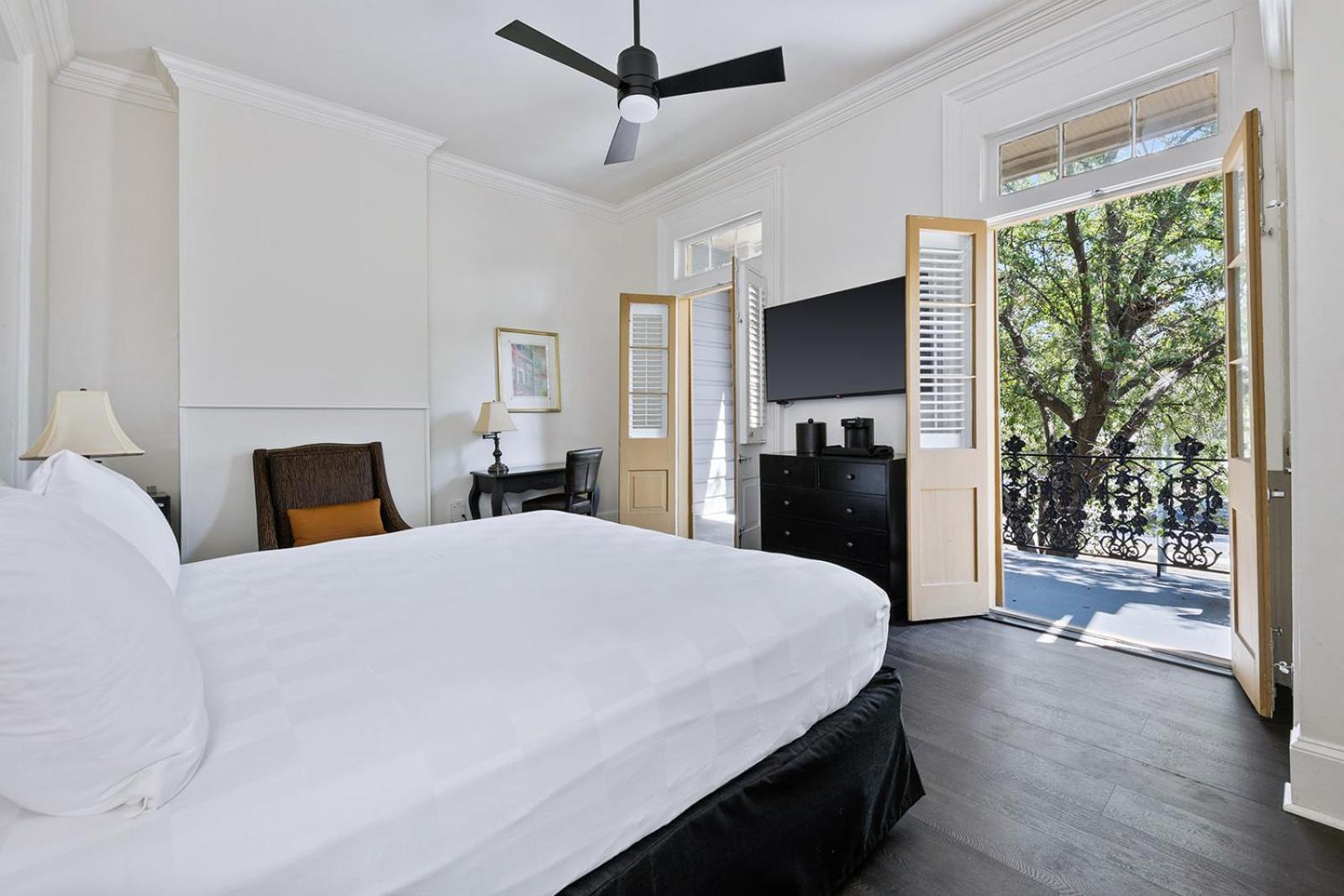 New Orleans Vacations - Historic Streetcar Inn - Property Image 32