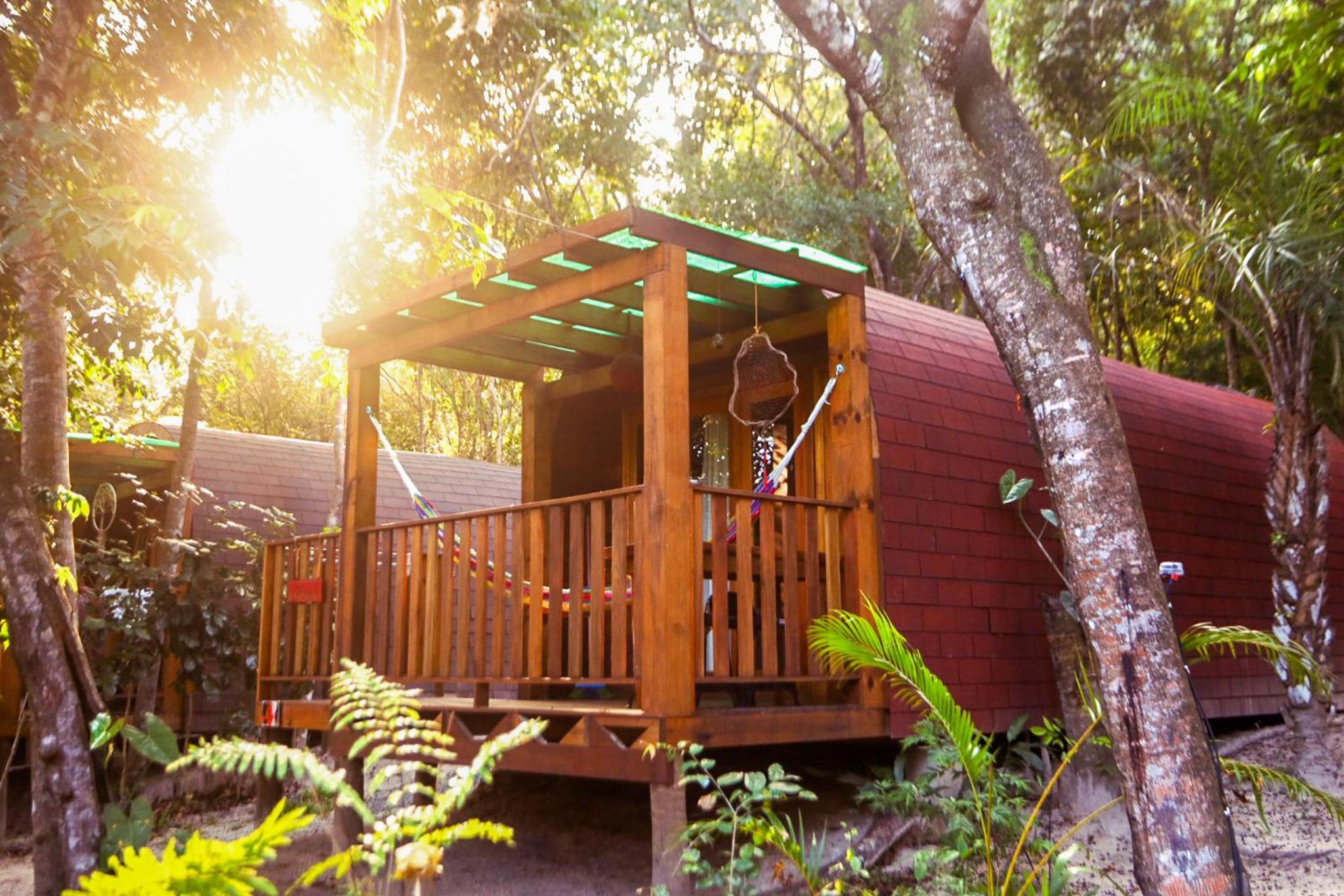 Alquimia Zen IGLUs de eucalipto na Reserva Aruá