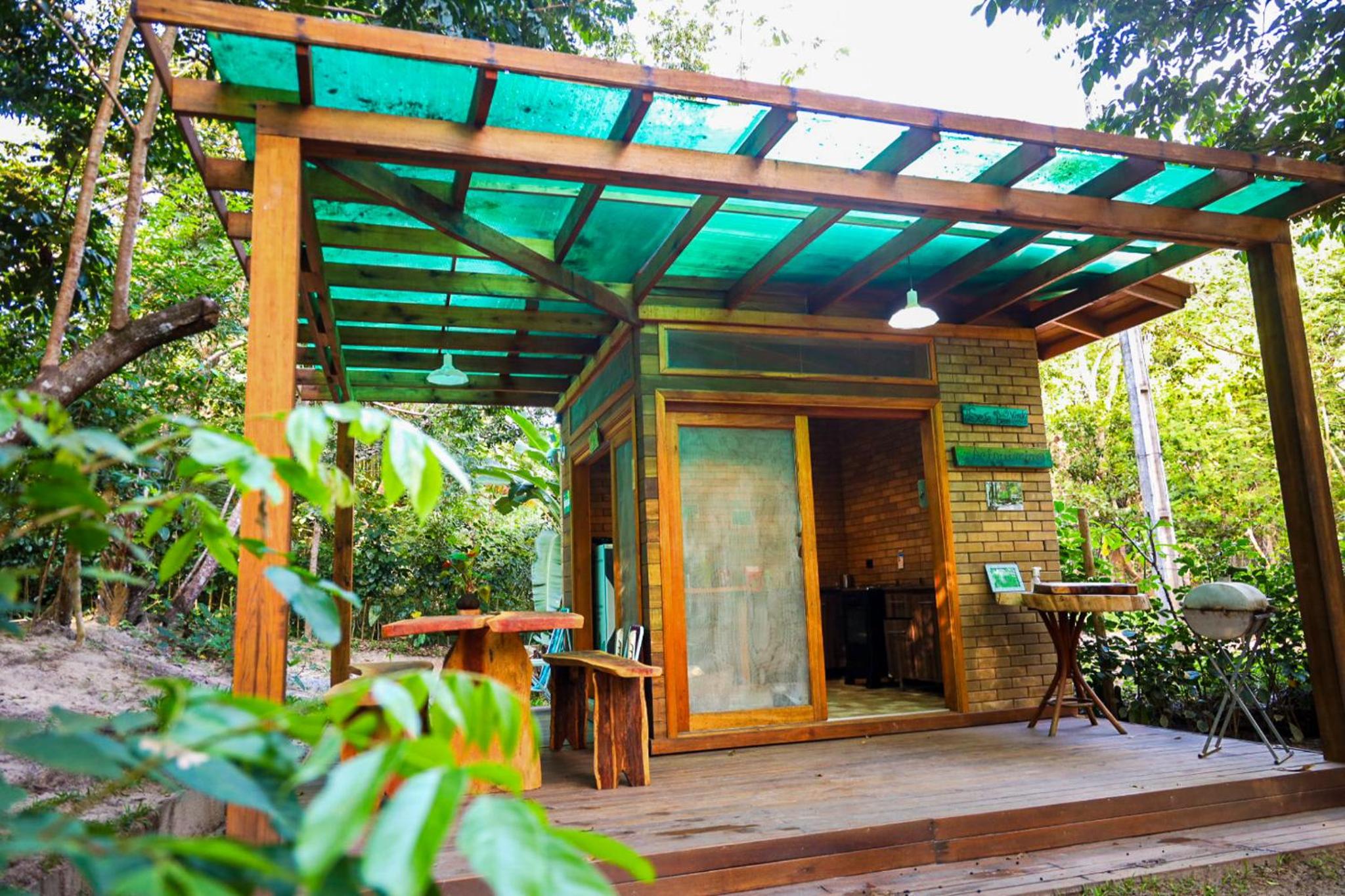 Alquimia Zen IGLUs de eucalipto na Reserva Aruá