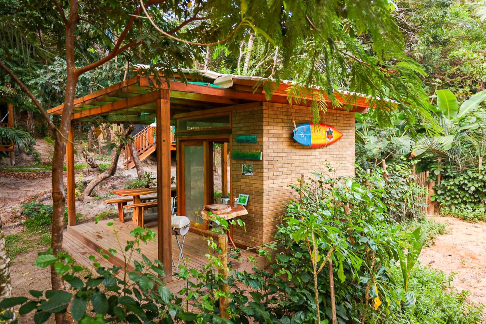 Alquimia Zen IGLUs de eucalipto na Reserva Aruá