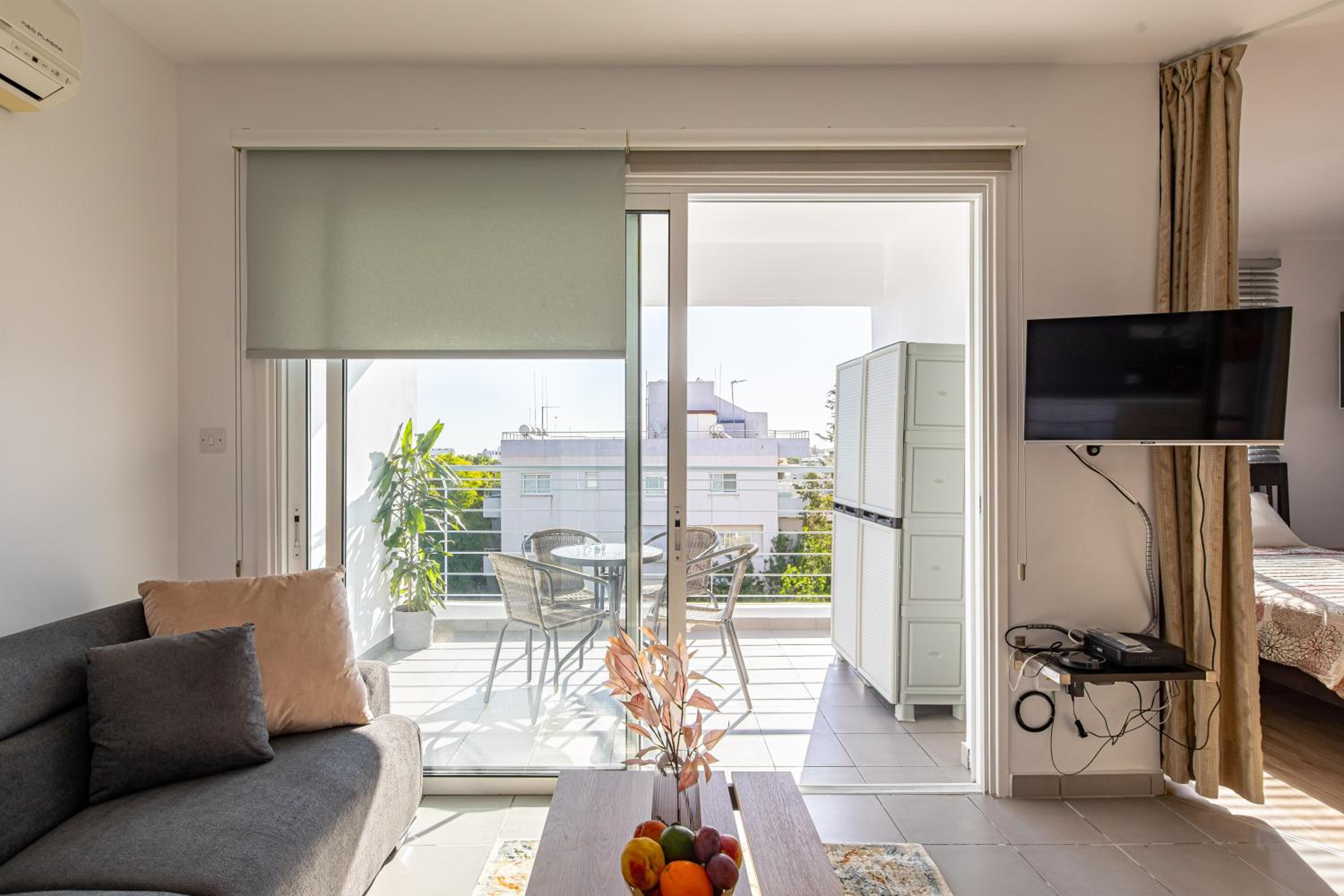 Cosy Apart at Lykavitos
