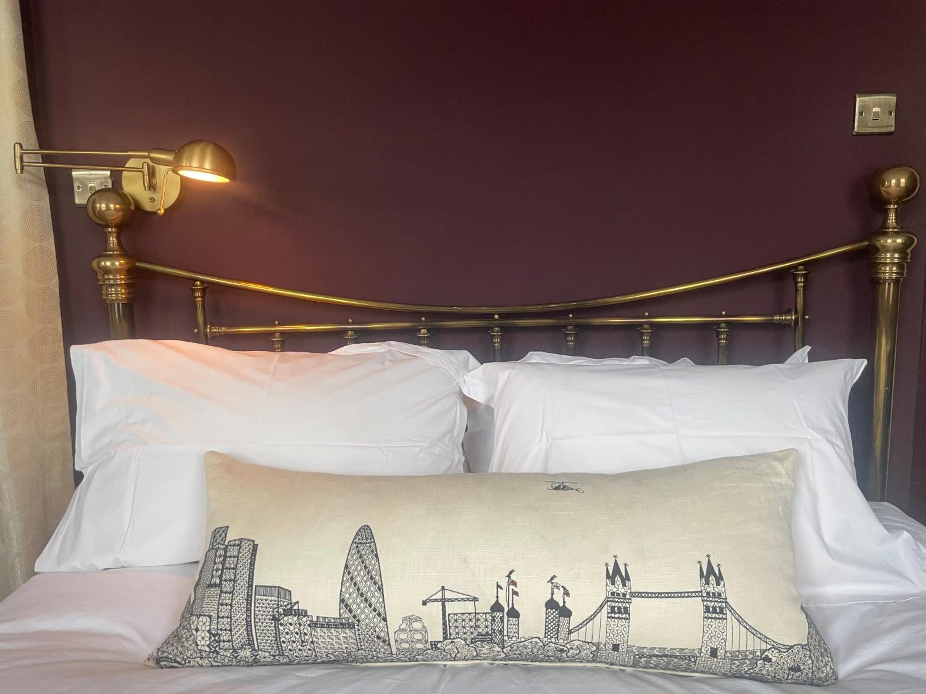 Beautiful London Victorian house, sleeps 12