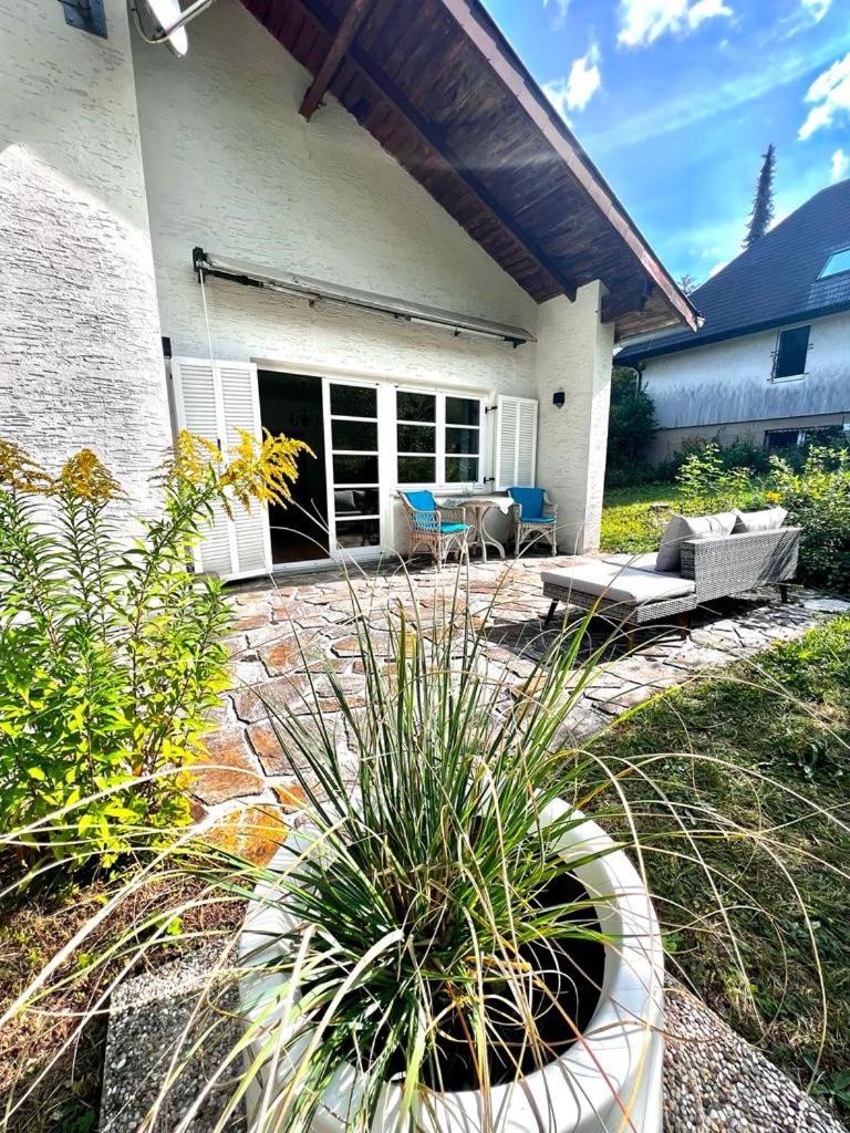 Green House bei Baden