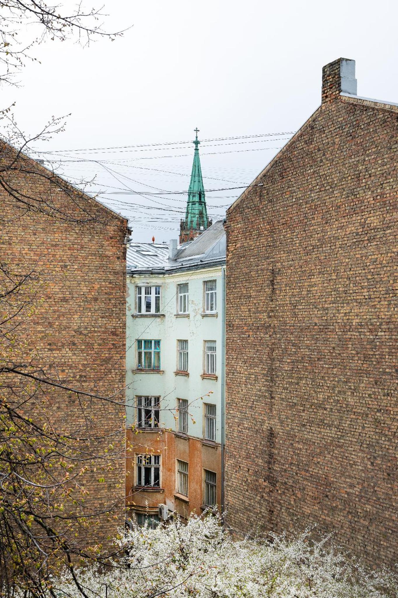 Photo 32