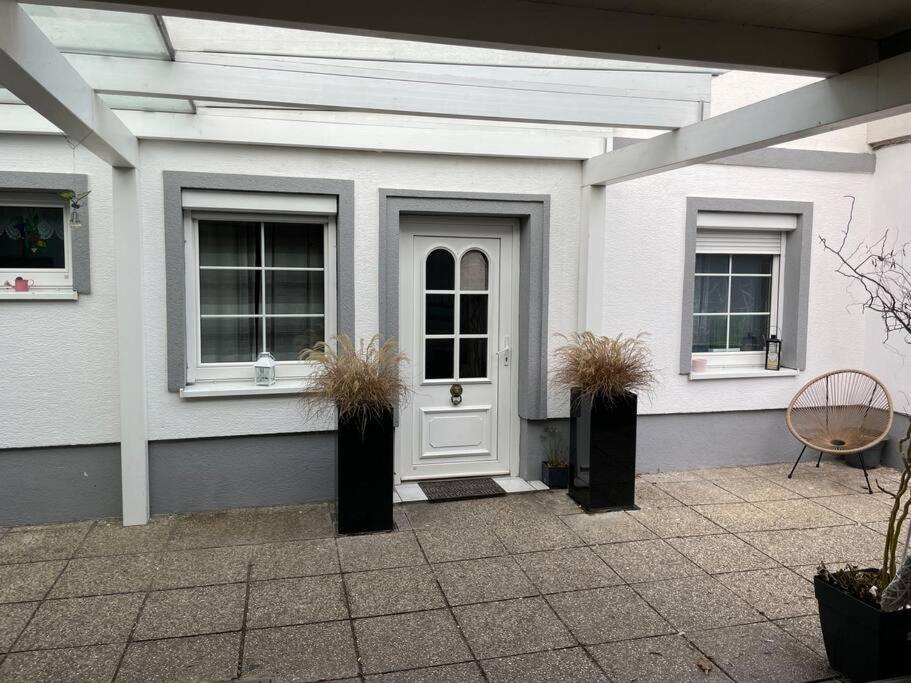 Outlet Center House, Pool-Jacuzzi-Garden-Sundeck