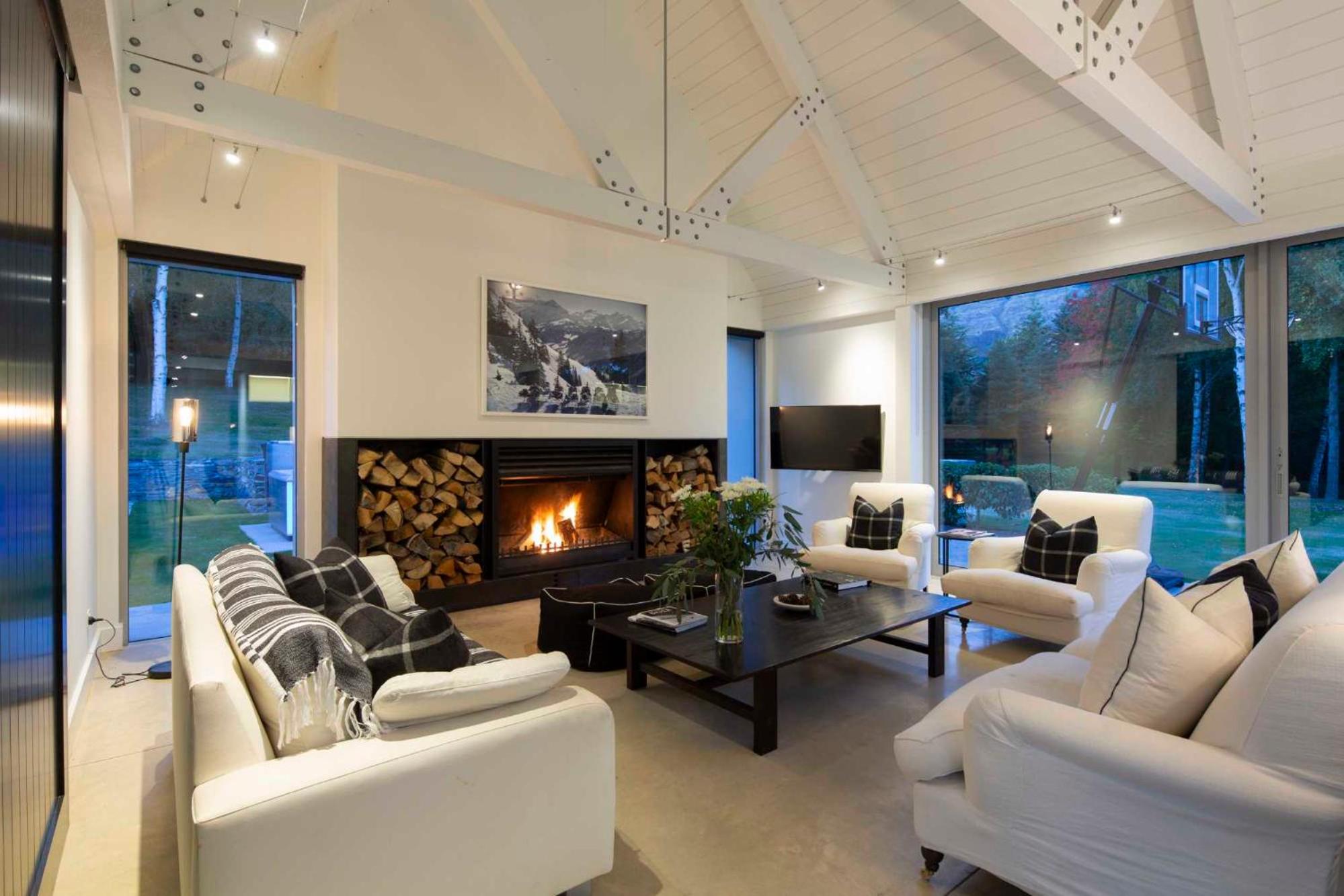 Arrow Wood - Minutes to Arrowtown, Golf and Wineries - Luxury Living