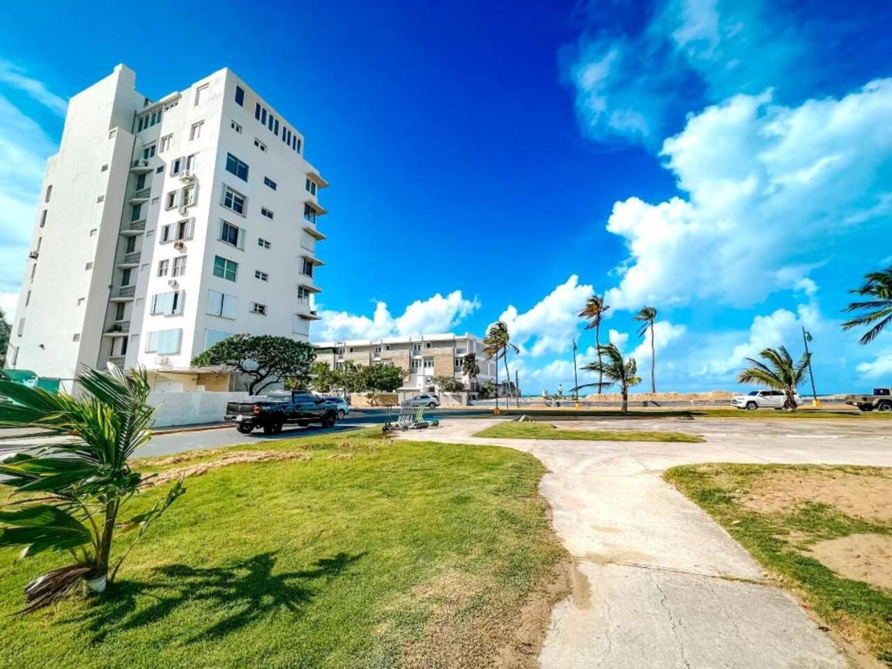 Ocean Park Studio 302 W/ Ocean Views @ San Juan view 4