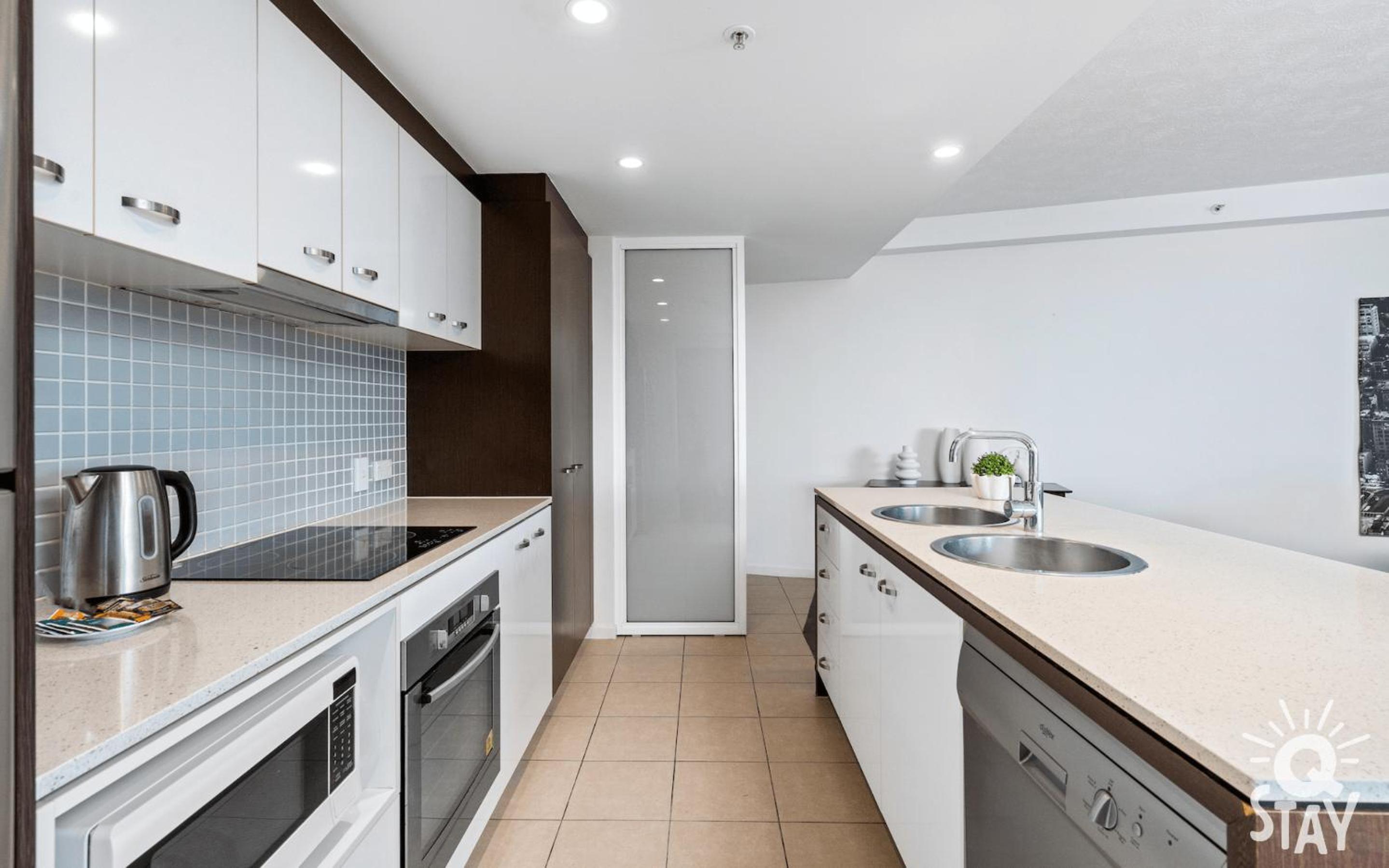 Wings Apartments - Q Stay