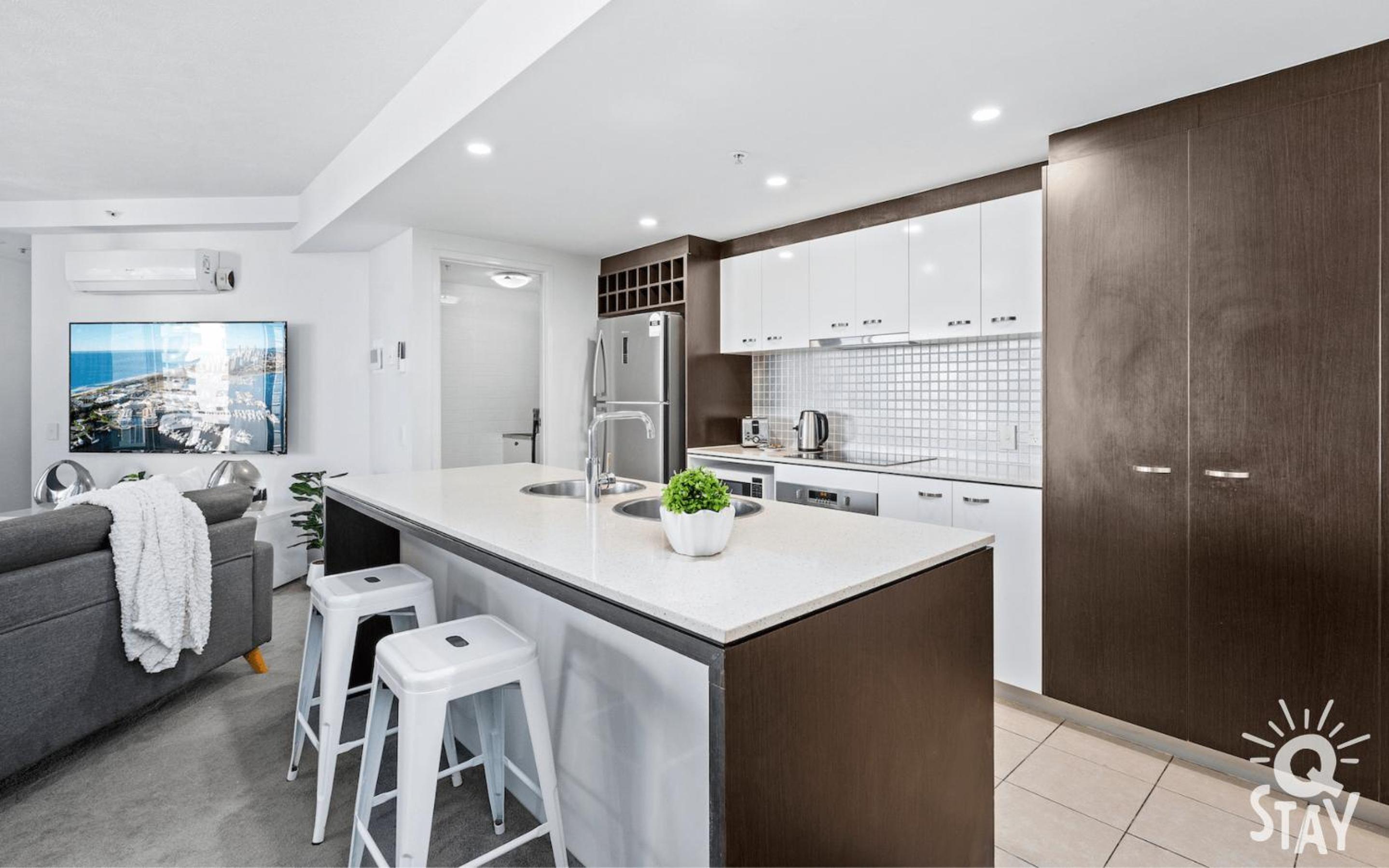 Wings Apartments - Q Stay