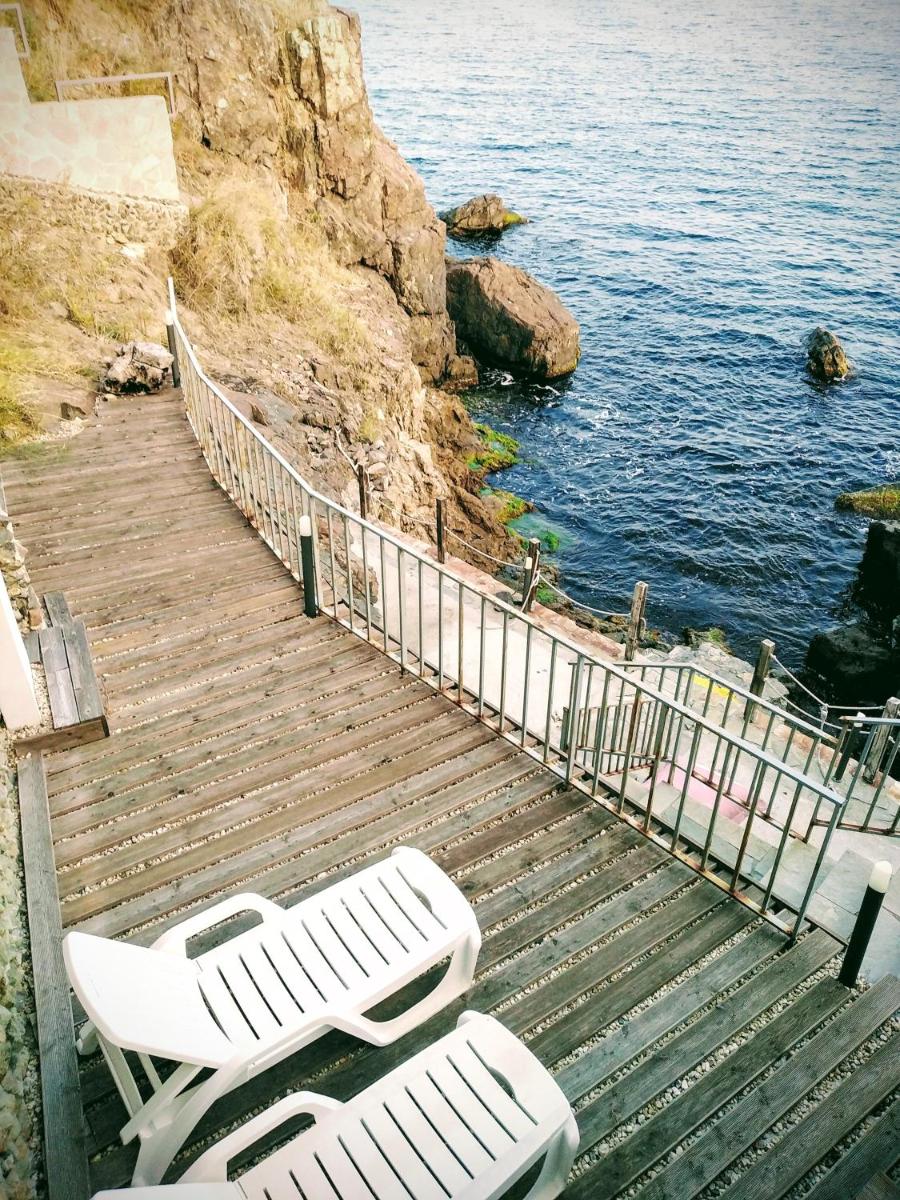 Hotel Sea Dream Villa, Apartment Above The Sea