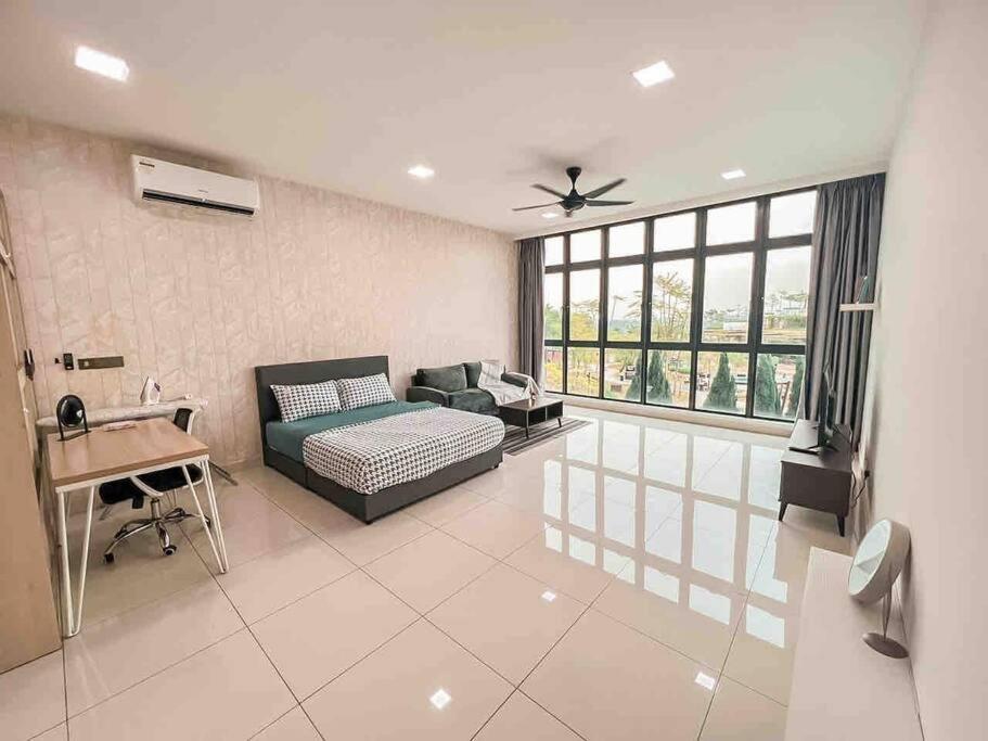 Starry x Studio with 2 QUEEN BED Free Netflix photo 7