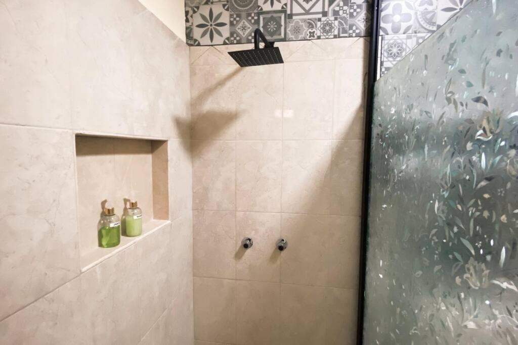 Villa con Alberca Privada, 3 Recamaras 6 Personas