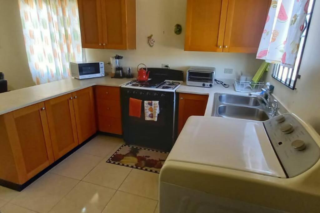 Escape to serenity @ Ivy's Lodge view 5