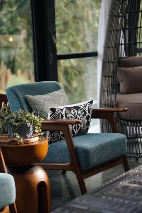 The Estate Hulu Rening - Private Retreat Cabin
