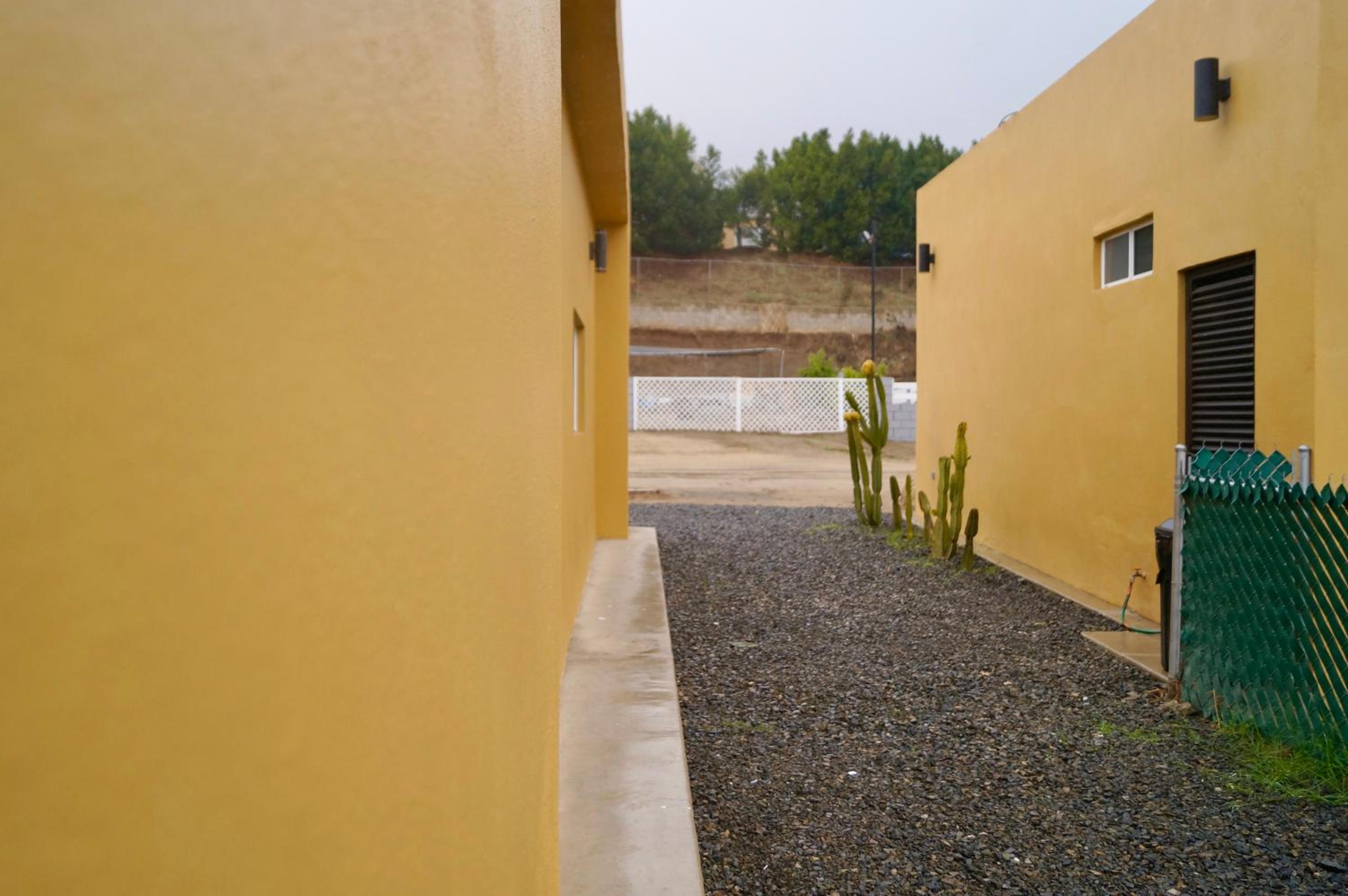 Ensenada Vacations - Cozy Quiet Pet friendly Studio - Property Image 6