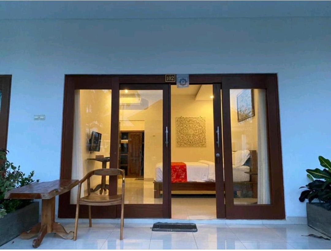 Villa Popolan and Guest House view 2