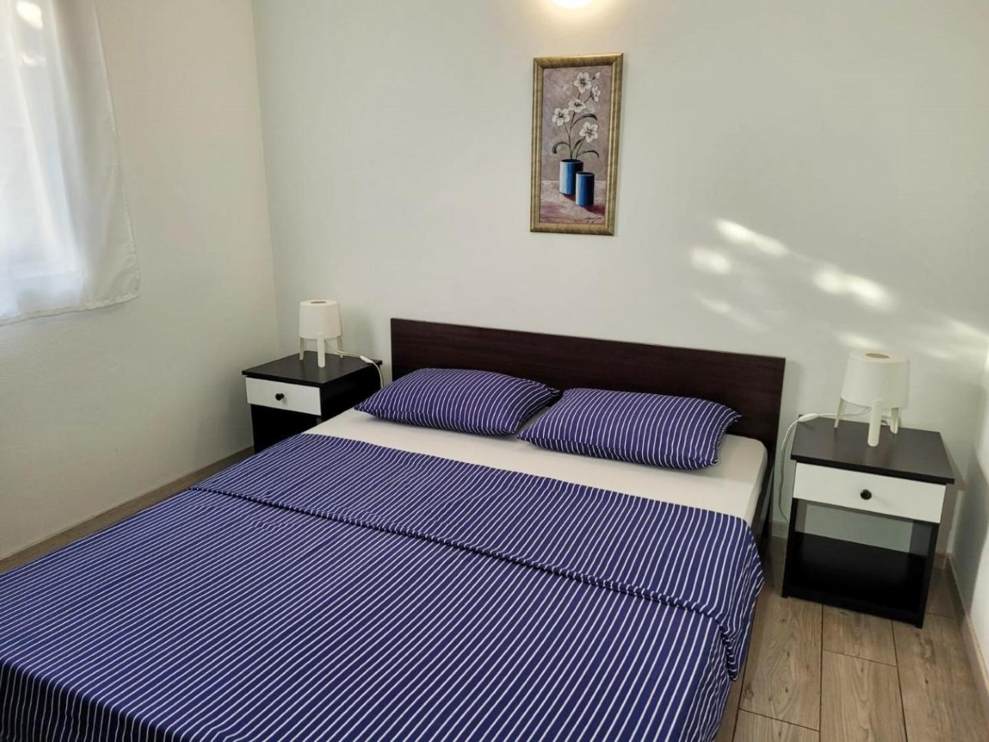 Apartments Mare Family only view 3