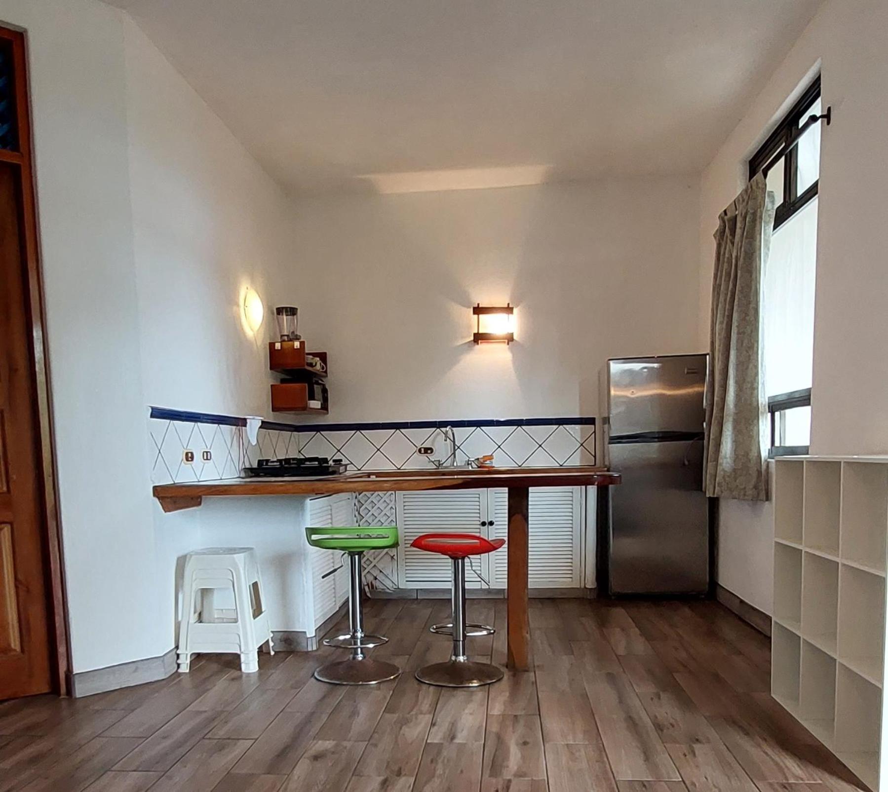 noemi apartments samara beach A-2