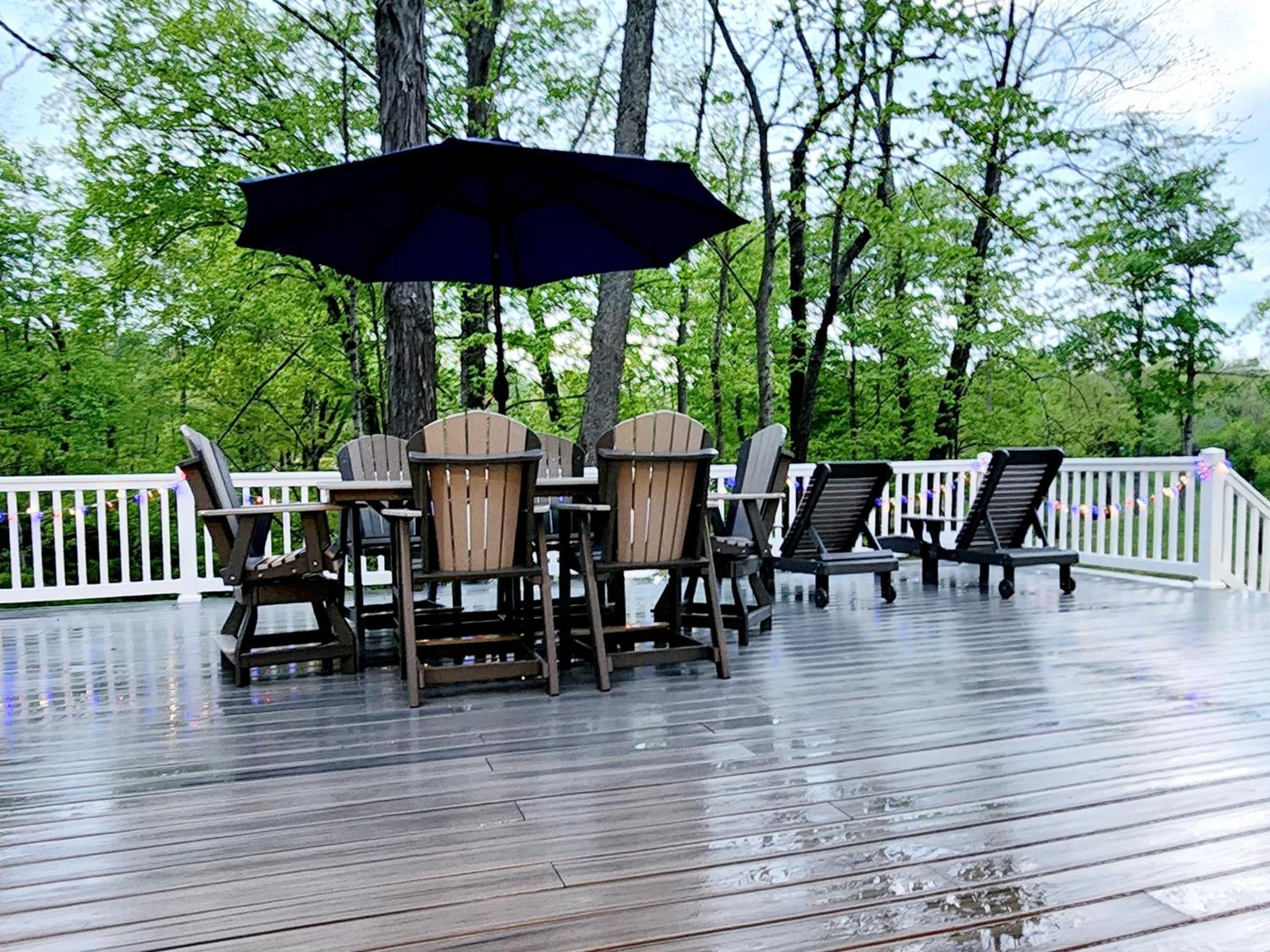 Patriotic Family Creek House, Private River Dock Ark