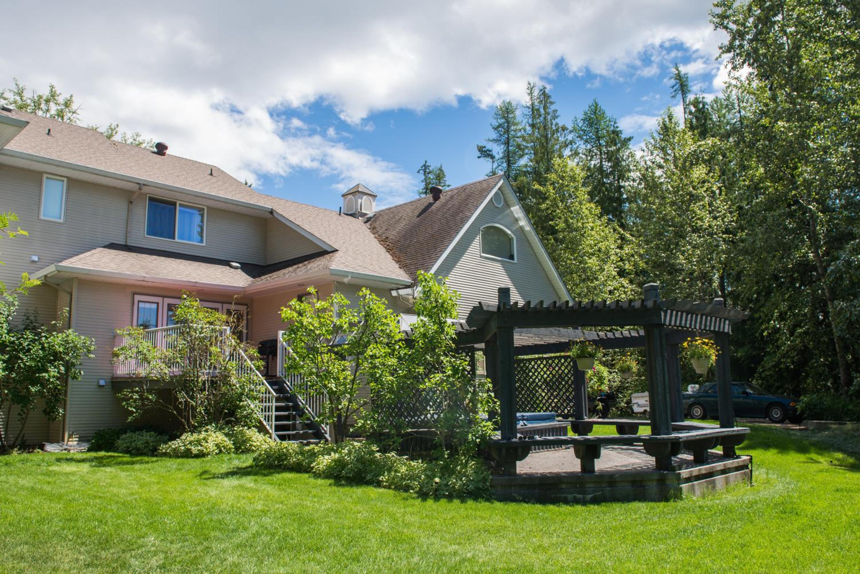 Vernon Vacations - Silver Star Bed and Breakfast - Property Image 9