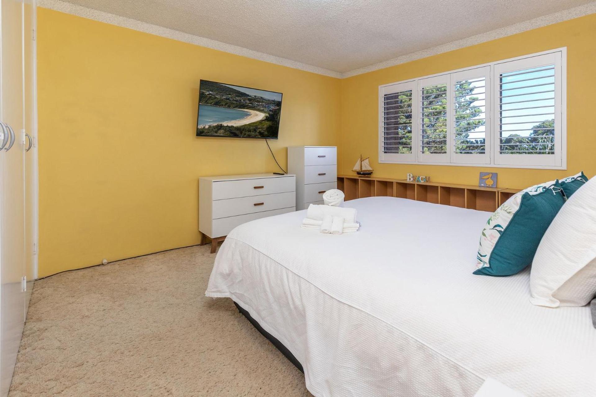 Oceancrest 11