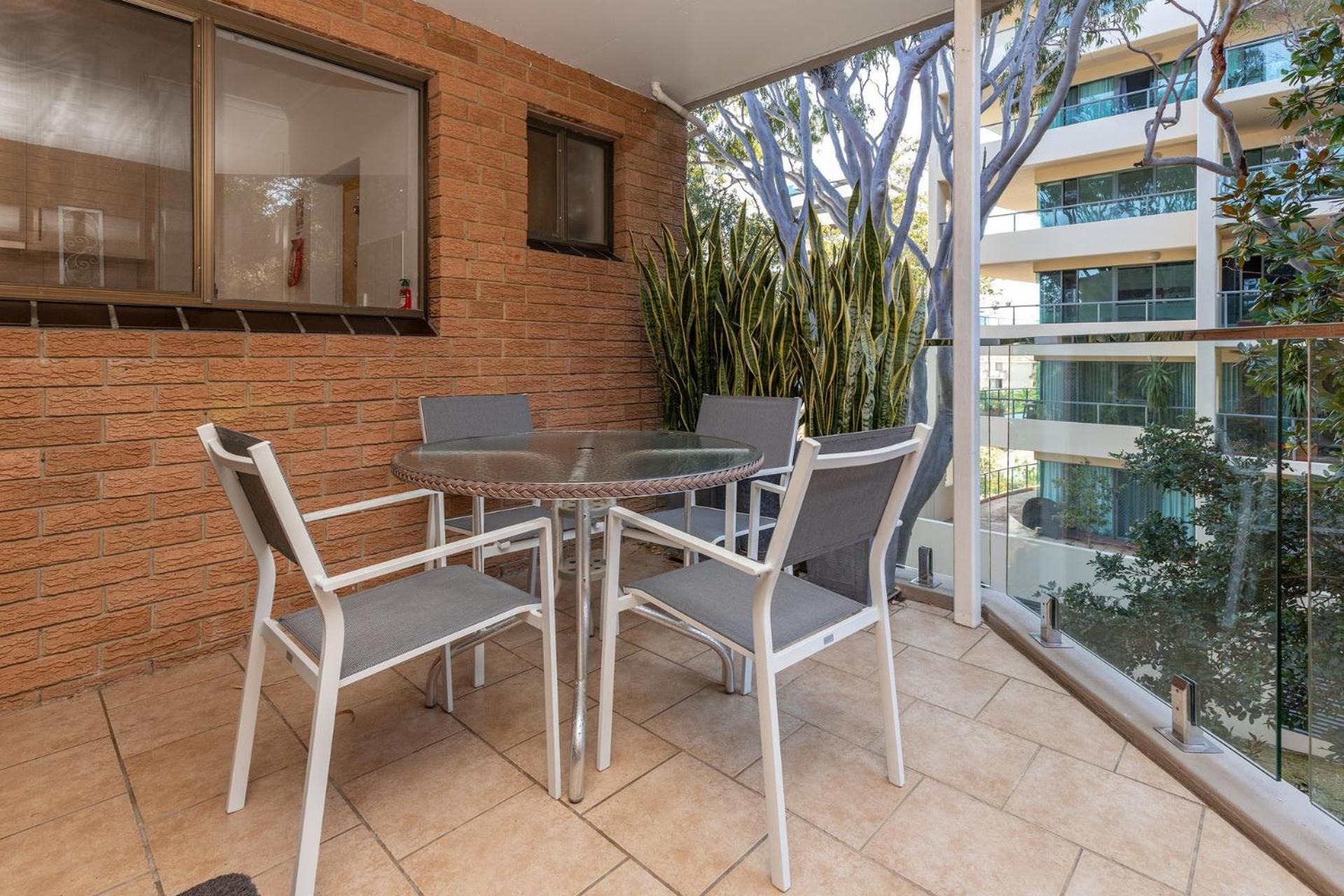 Oceancrest 11