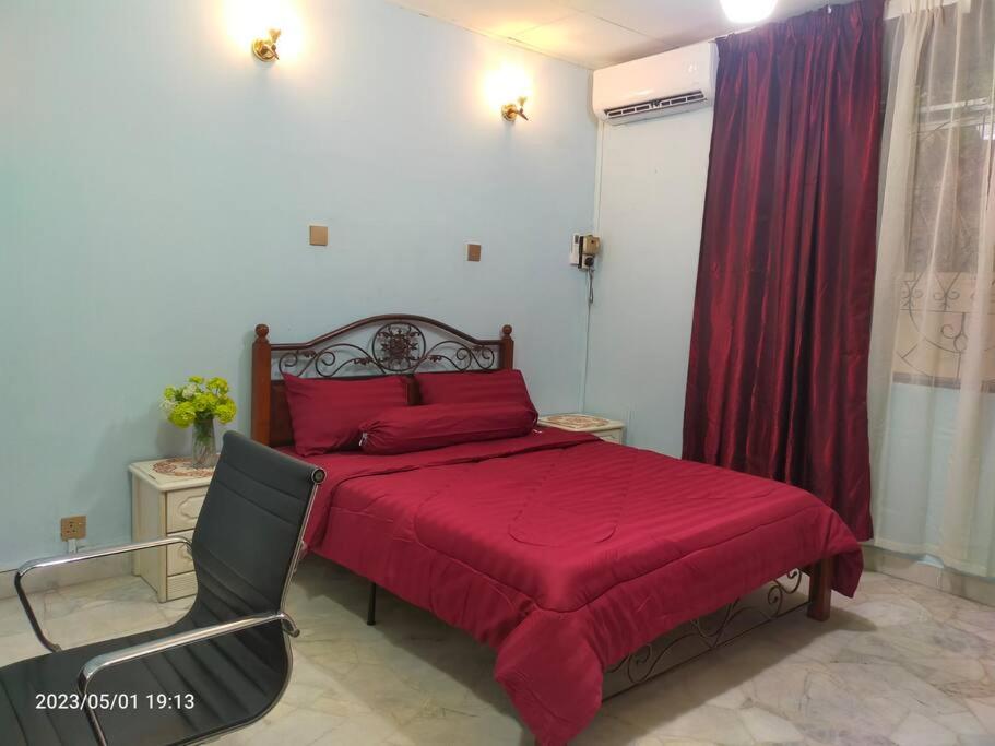 Villa w Pool Damansara Height KL