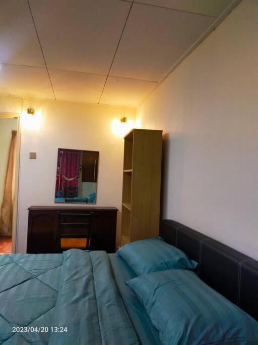 Villa w Pool Damansara Height KL