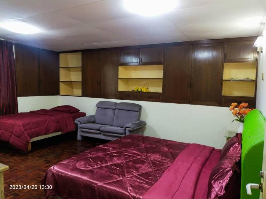 Villa w Pool Damansara Height KL