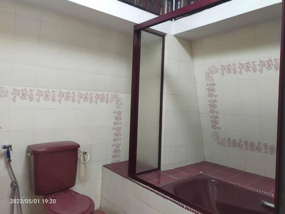 Villa w Pool Damansara Height KL