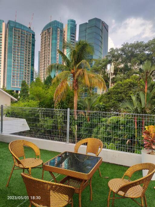 Villa w Pool Damansara Height KL