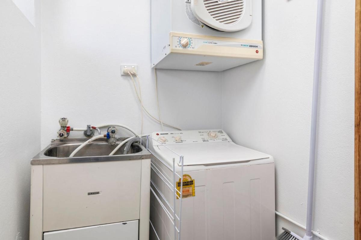 Thurlow Lodge Unit 6 Thurlow Avenue 6