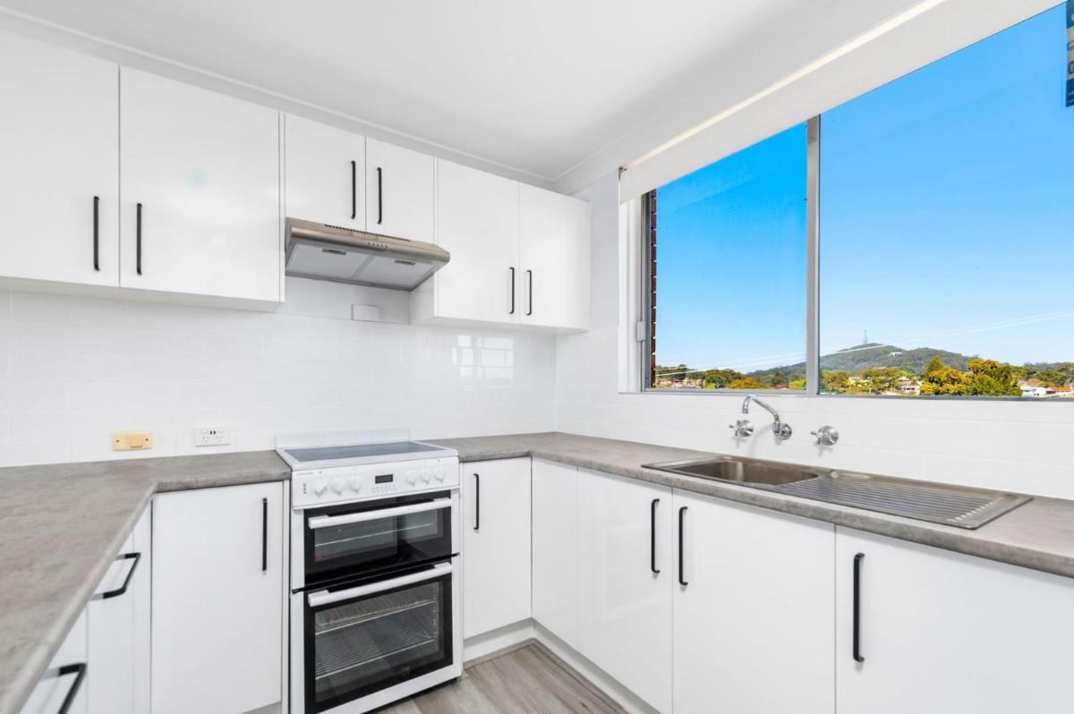 Thurlow Lodge Unit 6 Thurlow Avenue 6