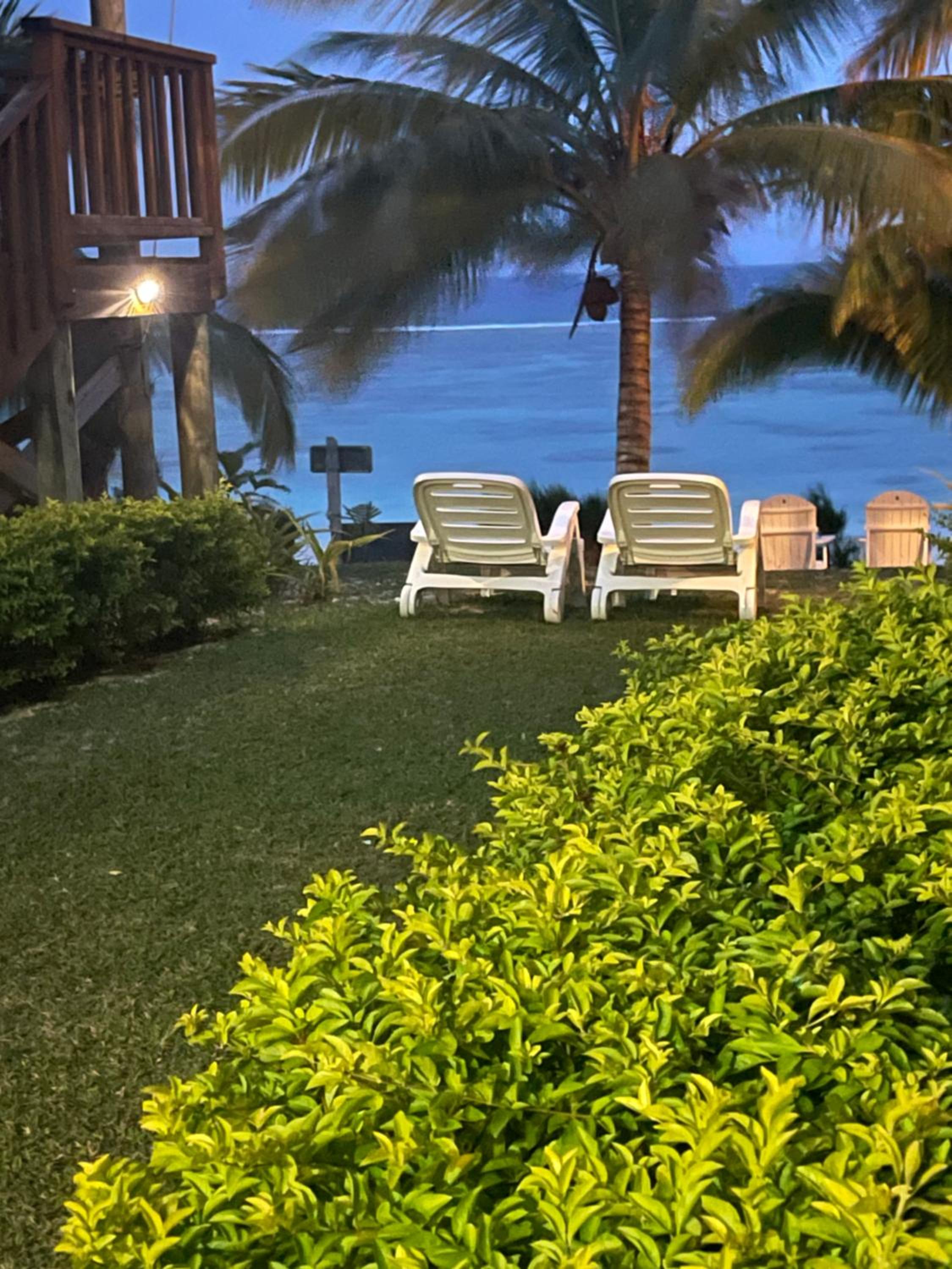 Rarotonga Villas Absolute Beachfront
