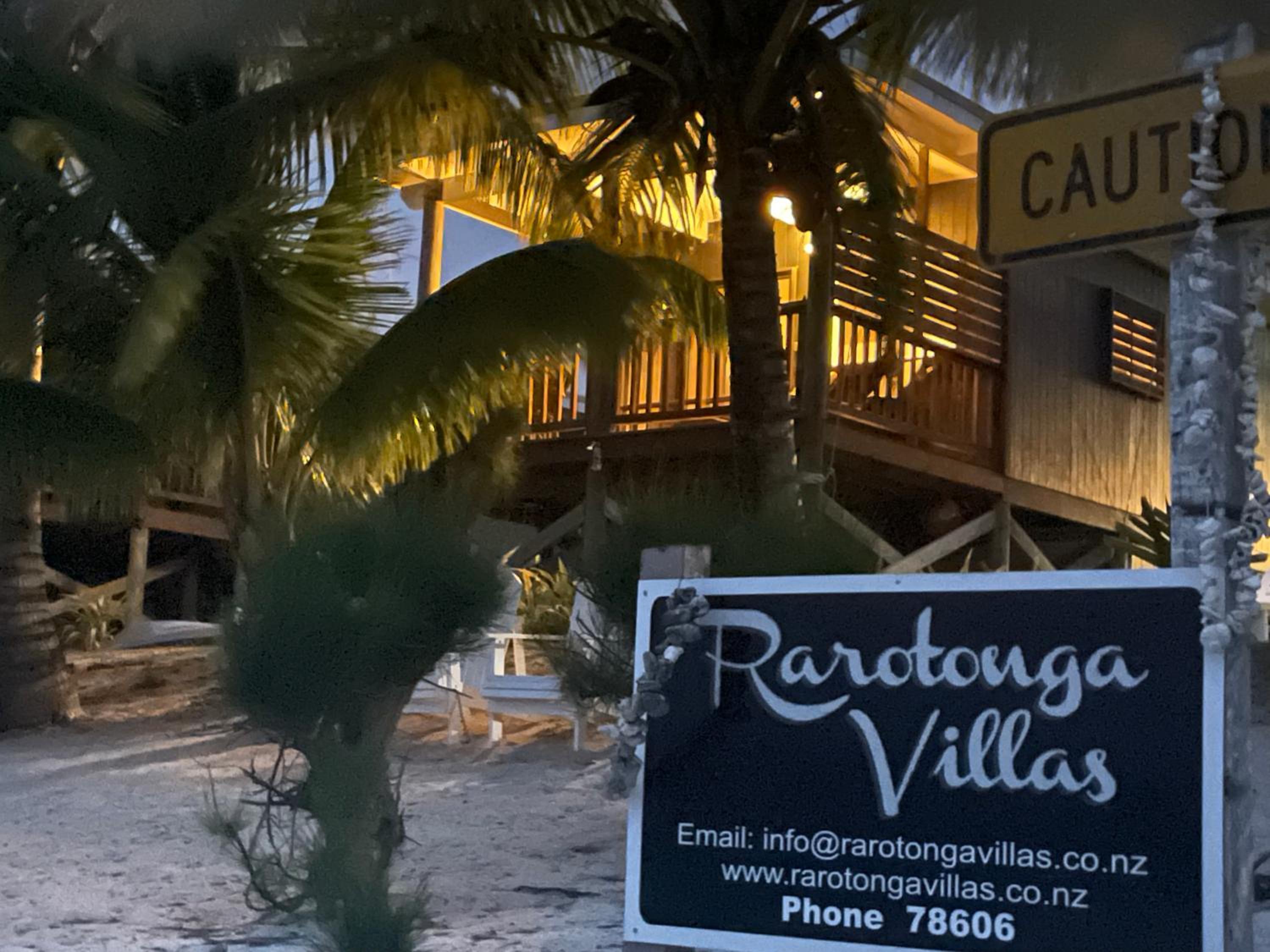 Rarotonga Villas Absolute Beachfront