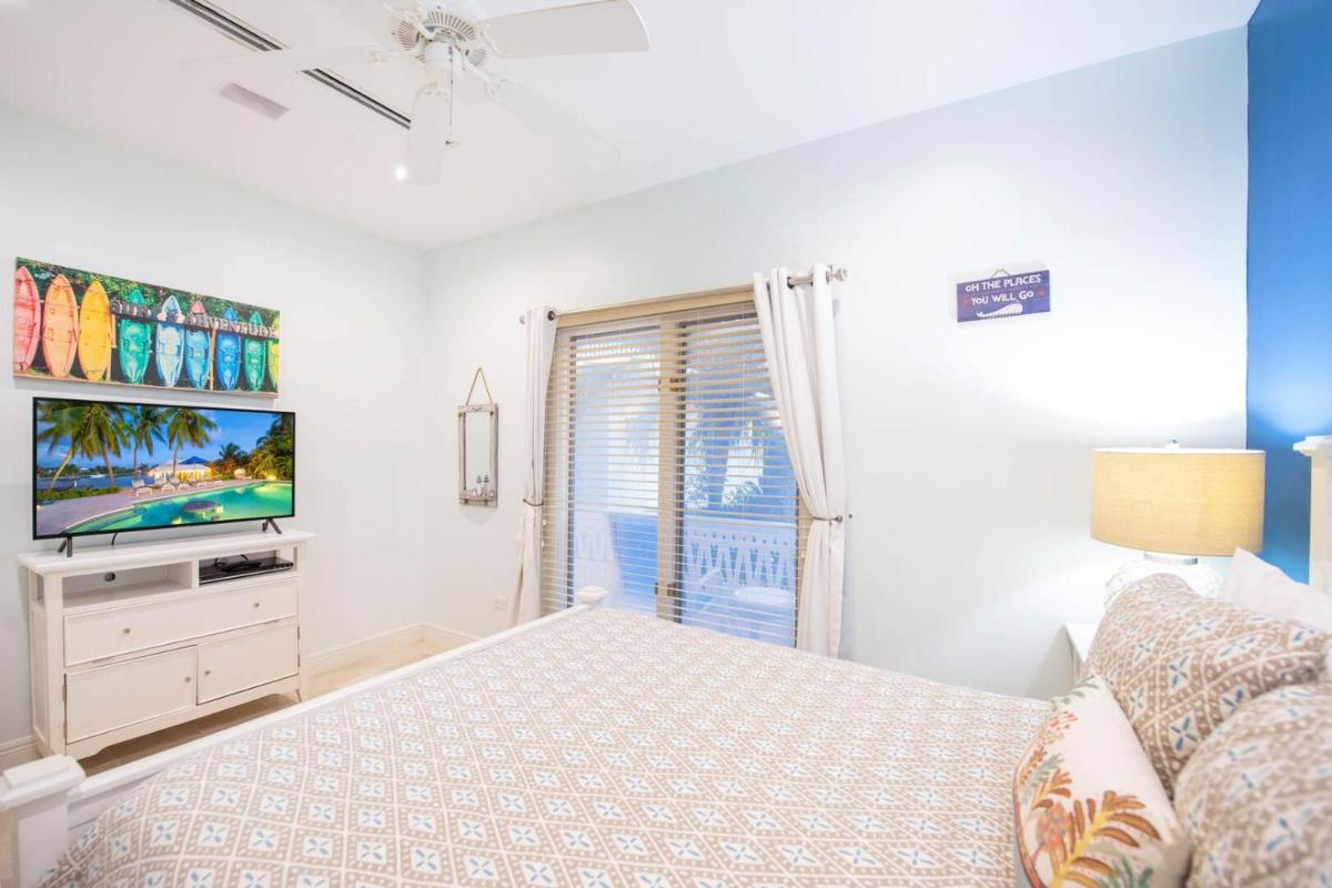 Great Escape-4BR by Grand Cayman Villas & Condos