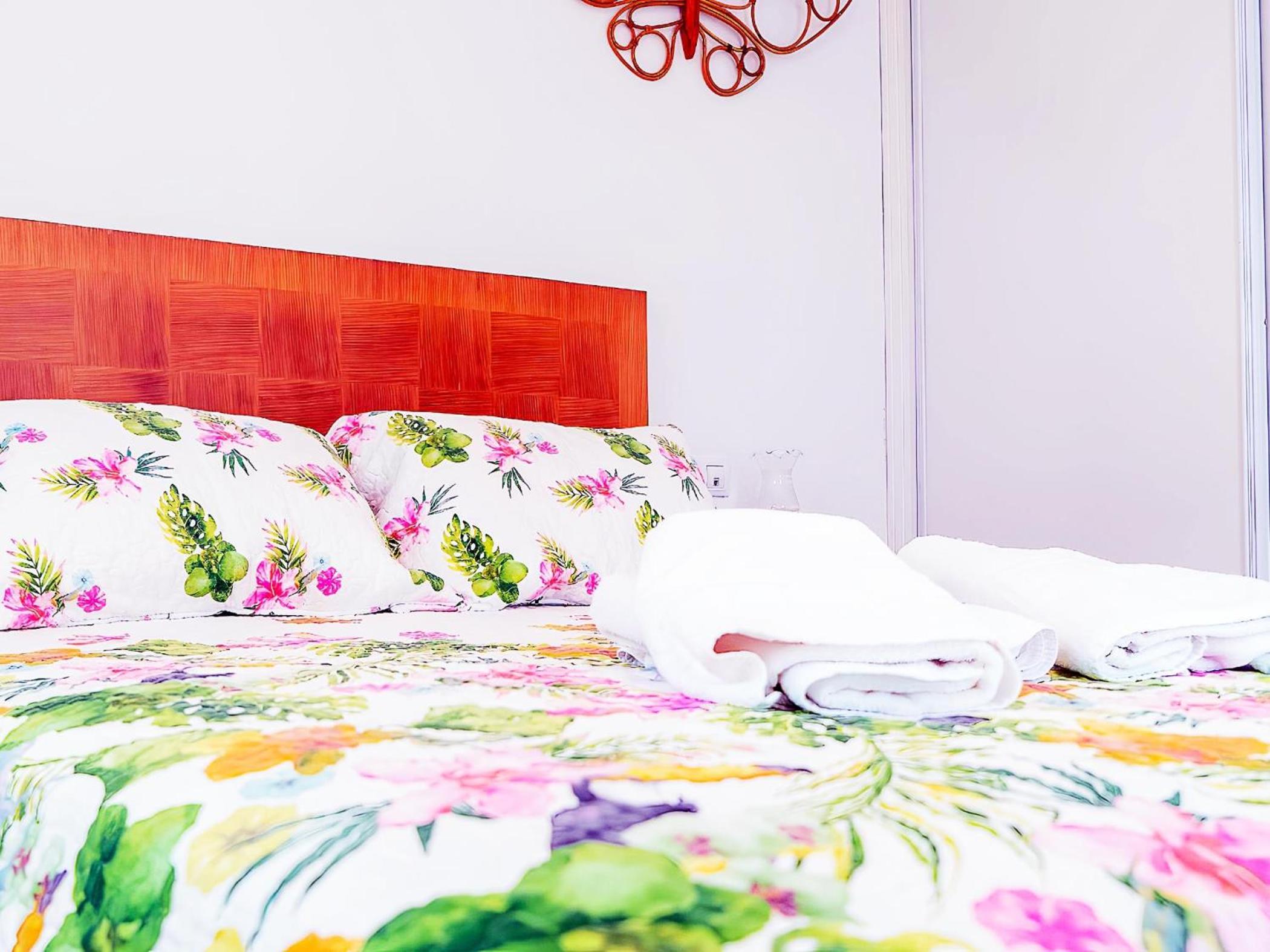 Apartamento Junto al Mar Piscina y Garaje