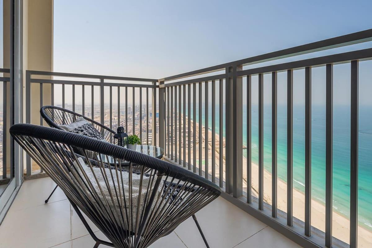Frank Porter - 5242 EMAAR Tower