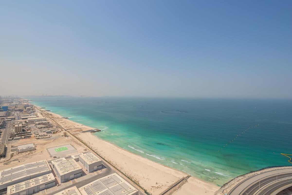 Frank Porter - 5242 EMAAR Tower