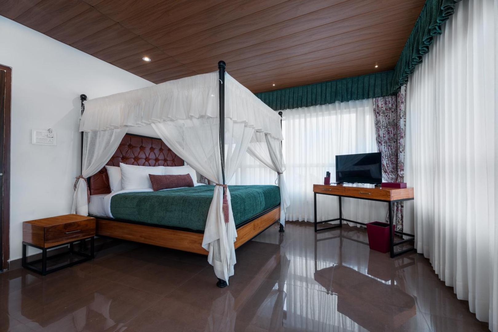 Summit Bougainvillea Tea Resort