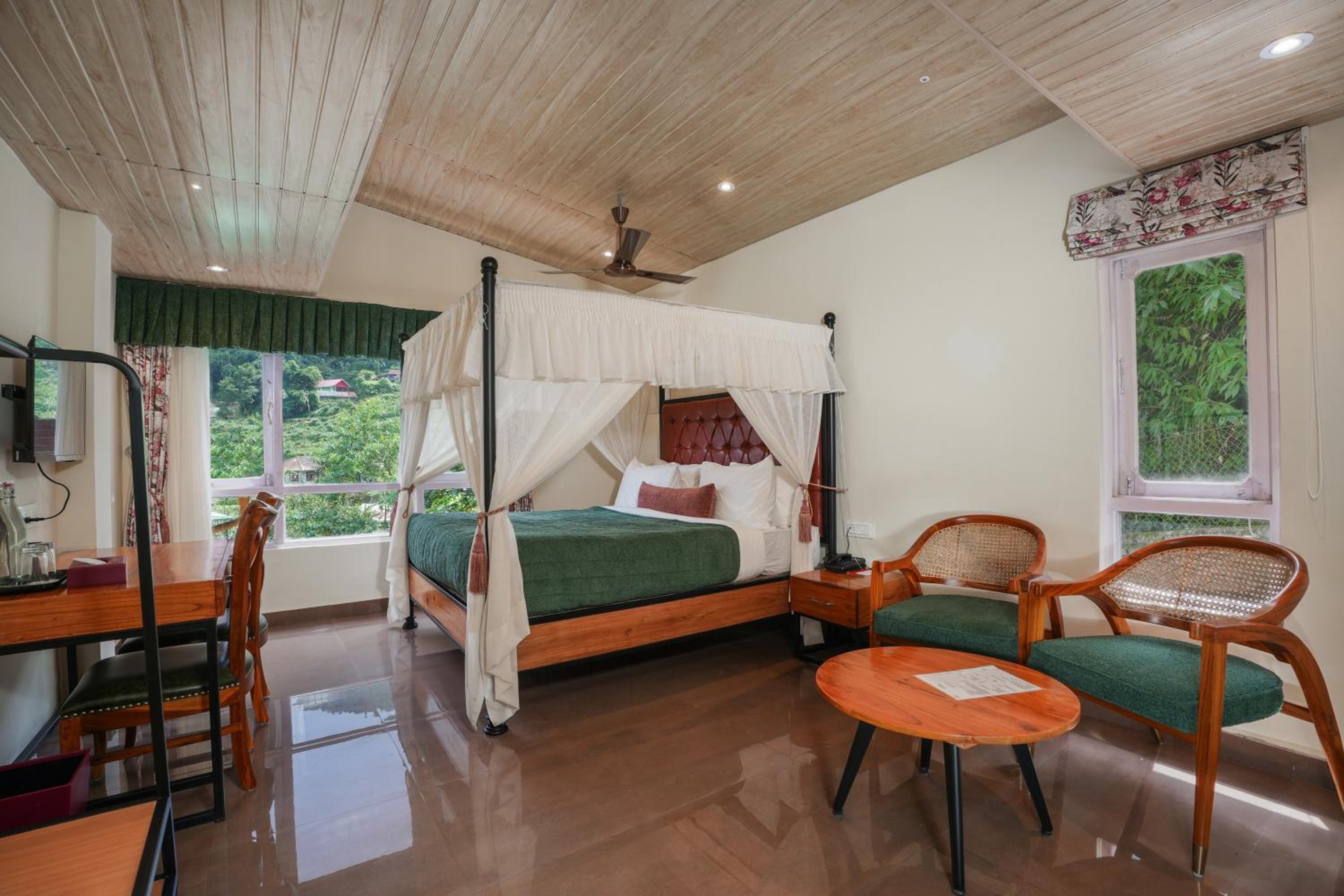 Summit Bougainvillea Tea Resort
