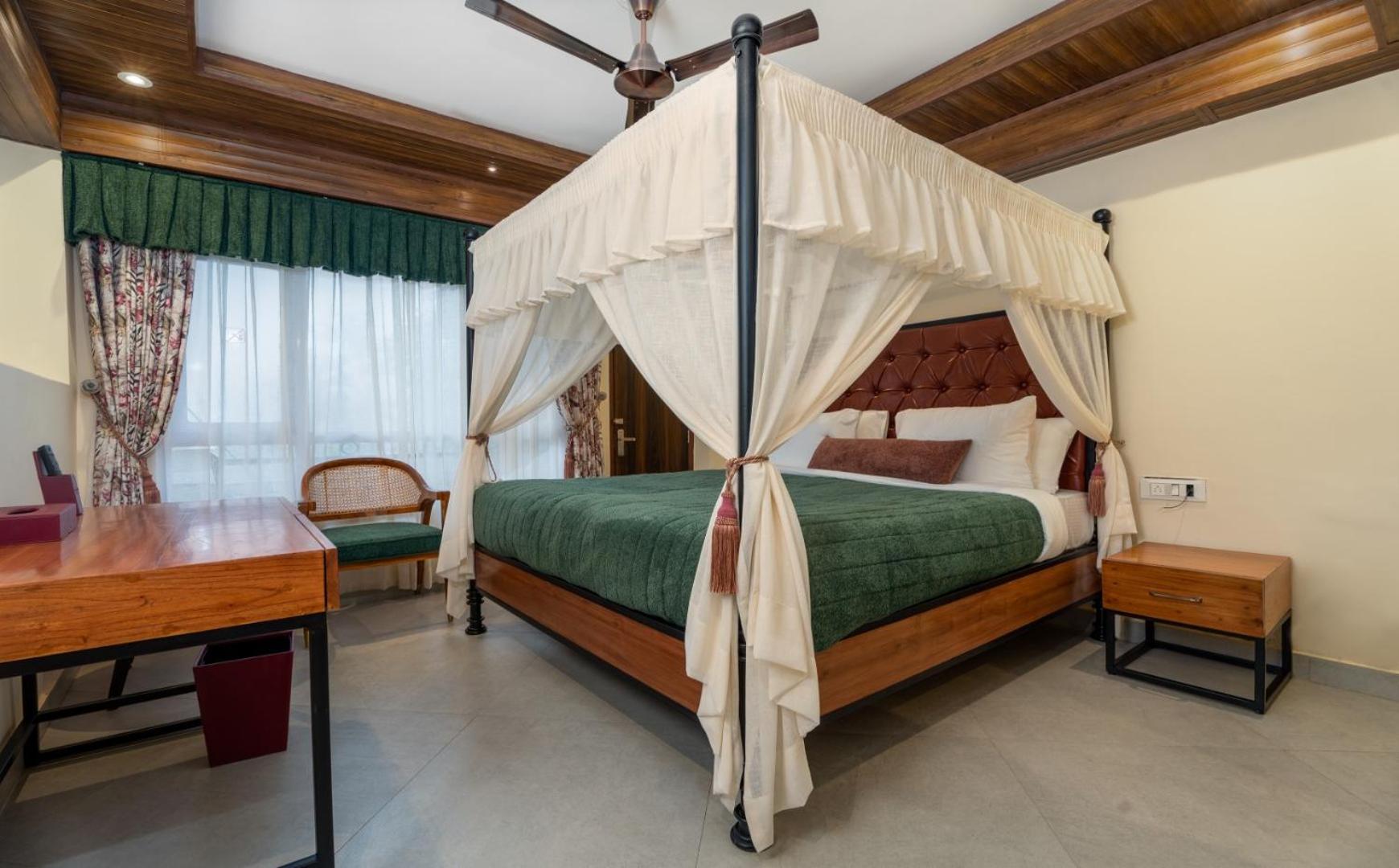 Summit Bougainvillea Tea Resort