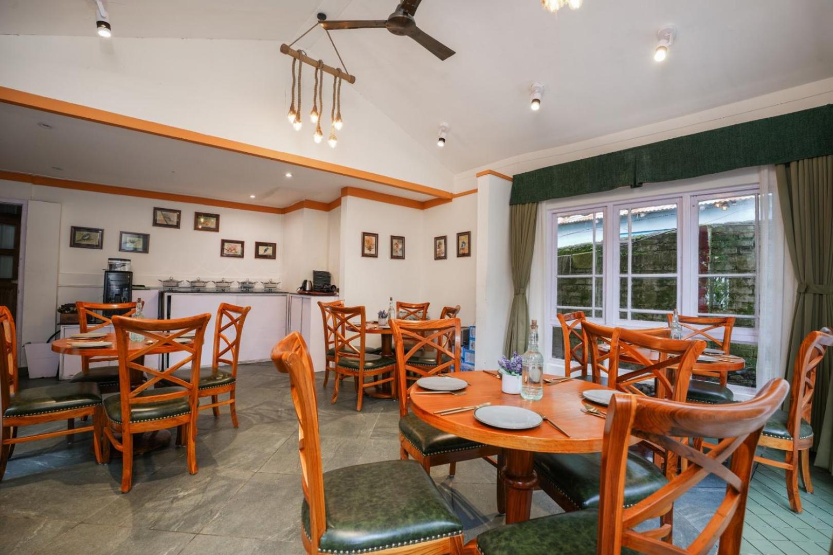 Summit Bougainvillea Tea Resort